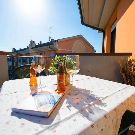 Appartamento Francesca Sirmione Esterno foto